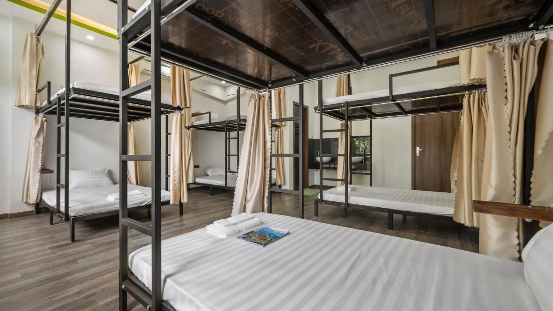 Homestay Chill Home Beach Da Nang Vietnam